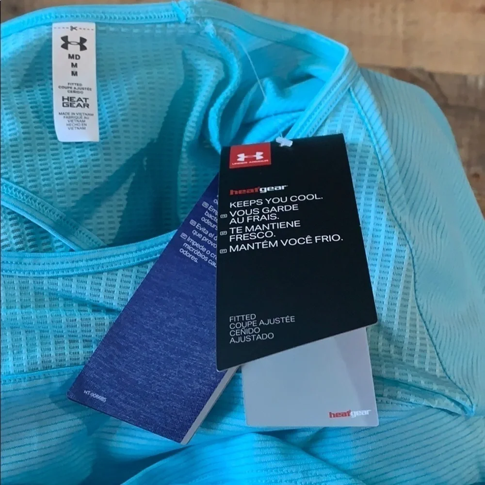 💦💧NO Sweat Under Armour fitted Heatgear NWT💦
Final Markdown - Picture 6 of 8